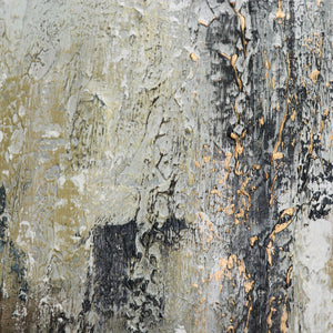 Texturdetails des Kunstwerks in Grau, Schwarz & Metallic-Tönen