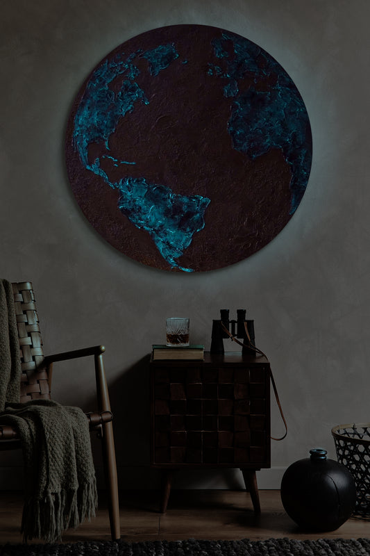 Glow in the dark art - Planet