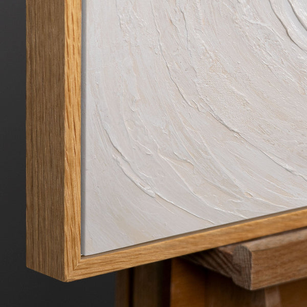 Natürlicher Holzrahmen mit warmer 
Maserung und modernem Design