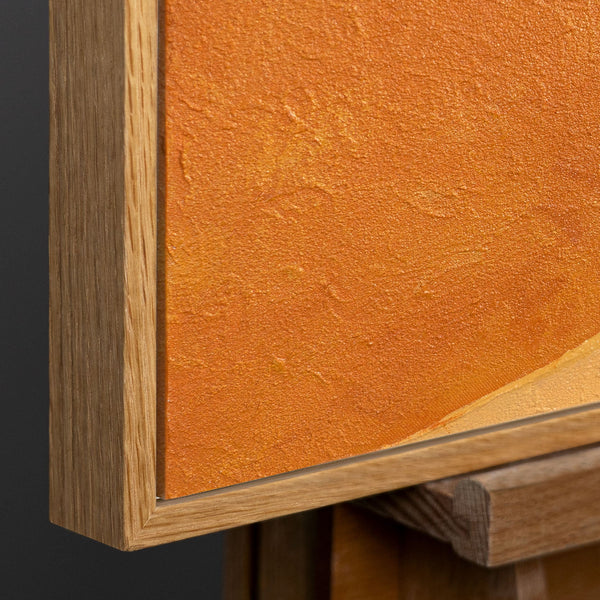 Natürlicher Holzrahmen mit warmer 
Maserung und modernem Design