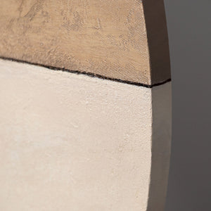 Runde Acrylbild „Ornamente der Zeit“ – Abstrakte Strukturkunst in Erdtönen