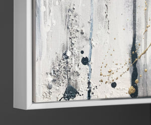 Modern Canvas Painting "Flower Silhouettes" – Abstract Art with Gold Frame
