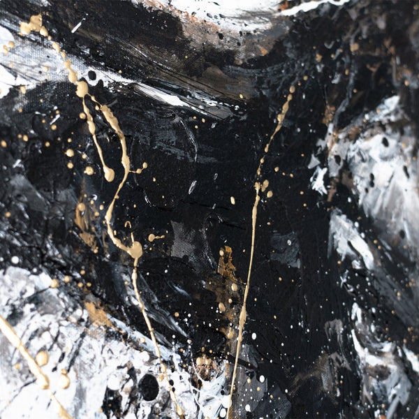Hand-painted Painting with Frame "Strength in Black and Gold" – Majestic Bull Frontal