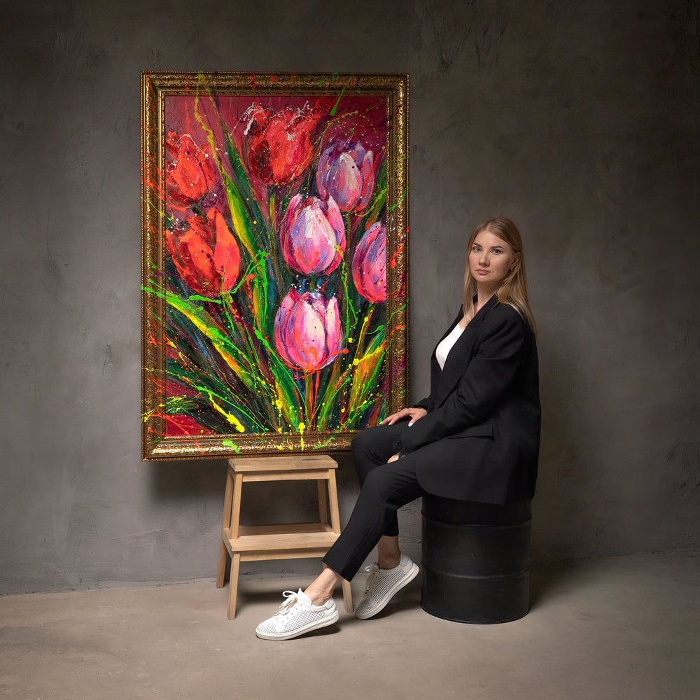 Blumen Gemälde mit Rahmen – Abstrakte Tulpen auf Leinwand "Noten des Frühlings"