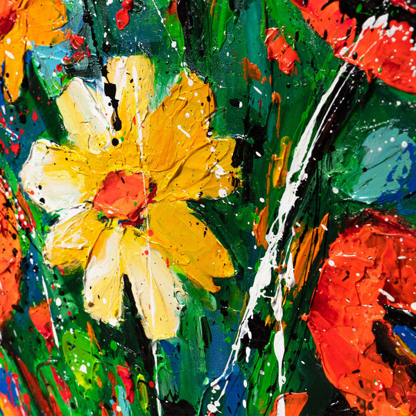 Abstraktes Blumenbild – Handgemaltes Leinwandbild „Wärme der Blütenblätter“