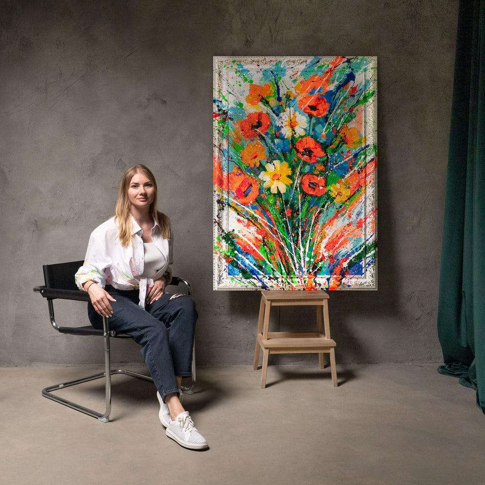 Abstraktes Blumenbild – Handgemaltes Leinwandbild „Wärme der Blütenblätter“