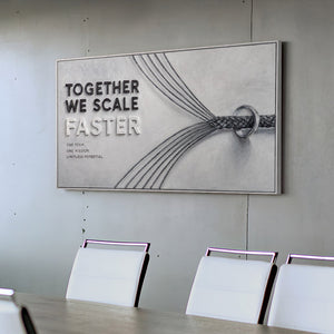Together We Scale – handgemaltes Wandbild fürs Büro mit 3D-Relief, 140 × 70 cm