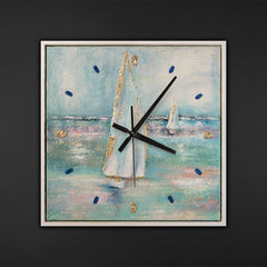 Wanduhr modern quadratisch – Lautlose Designer Wanduhr mit Segelschiff Motiv in Blau und Gold