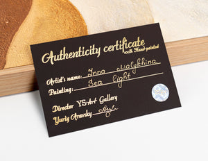 Runde Leinwand mit strahlenden Sternen und galaktischen Planeten.